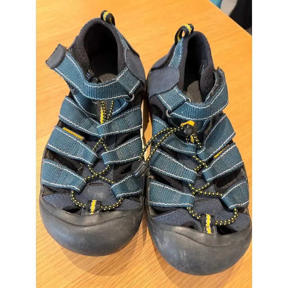 Keen Big Kids Newport H2 Sandals Navy Blue EU 35 UK 2 US 3